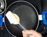 A picture of step 2 of Chicken kali mirch.