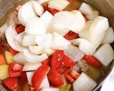 รูปขั้นตอนการทำที่ 5 ของ ซุปไก่มันฝรั่ง