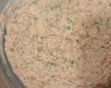 A picture of step 3 of Sooji sandwich.