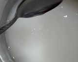عکس مرحله 4 از دستور فرنی با (آرد سفید و آب)