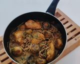 Une image de l'étape 4 de Poulet au curry.