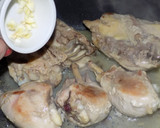 Foto del paso 1 de la receta: Cubos de papa a la mostaza con pollo y morrones asados (receta incluida)