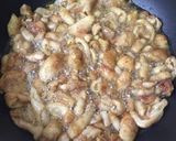 รูปขั้นตอนการทำที่ 2 ของ น้ำพริกหนังไก่กรอบ