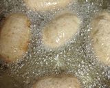 A picture of step 8 of Chinese style chicken bread rolls.