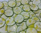 Foto del paso 1 de la receta Carpaccio de calabacín y champiñones
