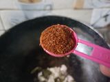 मालवणी पद्धतीने कवटाचा सामारा / अंड्याची करी(Malvani Style Andyachi Curry Recipe In Marathi)