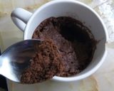 Foto del paso 3 de la receta: Bizcochuelo en taza tipo brownie (mug cake)