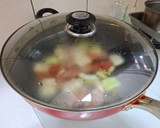 夏日清爽料理-梅花豬炒番茄絲瓜的食譜步驟3照片