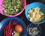 Foto langkah ke 1 dari resep Balado pare kentang dan teri.