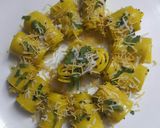 A picture of step 8 of Khandvi (Patudi).
