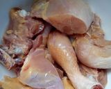 Foto del paso 1 de la receta: Estofado de pollo