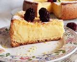 صورة لخطوة 1 من وصفة كيكة الجبن الالمانية.... German cheese cake 🎼🖤