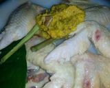 Foto langkah ke 1 dari resep Ayam goreng kremes ala mbok Berek.