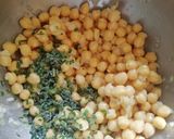 Une image de l'étape 2 de Salade de pois chiches au sésame.