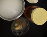 A picture of step 1 of Coffee Oats bran Smoothie.
