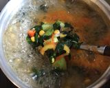 Foto langkah ke 6 dari resep Sayur bening Timun Katuk Jagung.