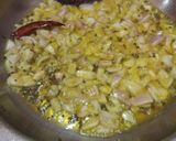 A picture of step 1 of Patle Aloo ki sabji.