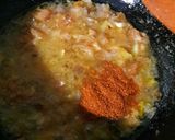 A picture of step 7 of Egg Keema Masala Pav.