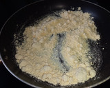 நெய் மைசூர் பாக்(Ghee mysorepak recipe in tamil) ரெசிபி ஸ்டேப் 1 புகைப்படம்