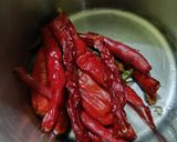 Foto langkah ke 1 dari resep Sambal Bilis Nasi Lemak khas melayu.