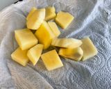 Une image de l'étape 5 de Petits fondants caramélisés à l’ananas, fromage blanc et citron vert.