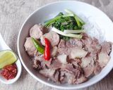 A picture of step 5 of Bún Bò Nạm with Chả Quết (Vietnamese Beef Noodle Soup with Shrimp Paste and Pork Paste).