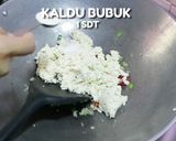 Foto langkah ke 5 dari resep Martabak Tahu Praktis Enak.