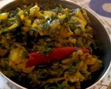 A picture of step 5 of Methi Saag.