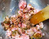 รูปขั้นตอนการทำที่ 2 ของ หมูก้อนปลาเค็มทอด สูตรไร้แป้ง