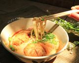 รูปขั้นตอนการทำที่ 4 ของ ราเมนต้มยำอกไก่หม่าล่า #เย็นนี้ผอมแน่