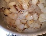 Foto del paso 4 de la receta: Tortitas de Camarón en salsa guajillo con nopales