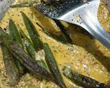 A picture of step 5 of Lady finger in mustard sauce.