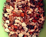 A picture of step 3 of Mawa suji laddus.