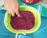 Foto langkah ke 2 dari resep Puding buah naga.