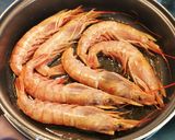 Foto del paso 1 de la receta Suquet de Salchichas con Gambas
