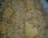 A picture of step 5 of Zeera rice with potatoes.