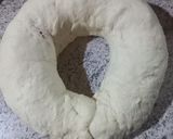 Foto del paso 2 de la receta: Corona rellena de jamón y queso