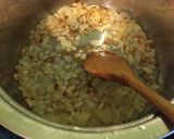 Tejfölös krumplifőzelék, sült sertéscombbal recept fázis 1 fotója