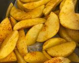 Une image de l'étape 6 de Poulet Tenders KFC et potatoes.