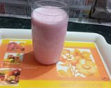 A picture of step 3 of Rooh afza lassi - The romantic recipe 💝⚘.