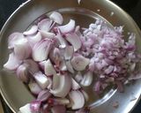 A picture of step 1 of Malai onion.