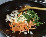 青椒炒三絲的食譜步驟2照片