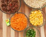 A picture of step 1 of Plombs petit beef stir fry.
