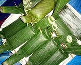Foto langkah ke 6 dari resep Lemper isi abon ala solo.