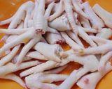 Hình bước làm 1 của món Chân gà xào sả ớt