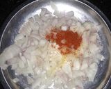 प्याज का पराठा (Pyaz Ka Paratha recipe in Hindi) रेसिपी चरण 1 फोटो