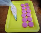 Foto del paso 12 de la receta: Macarrons con merengue francés