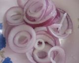 A picture of step 2 of Onion rings.