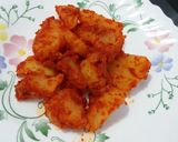A picture of step 4 of Spicy and Tangy Aloo Chaat.