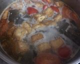 A picture of step 5 of Vietnamese Crab Noodle Soup (Bún Riêu Cua Đồng).